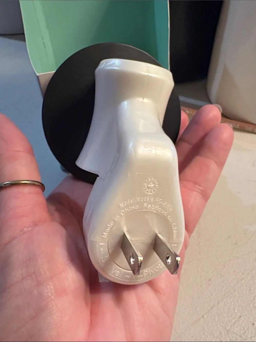 New Tessa Fragrance Oil Diffuser - Black and Brown